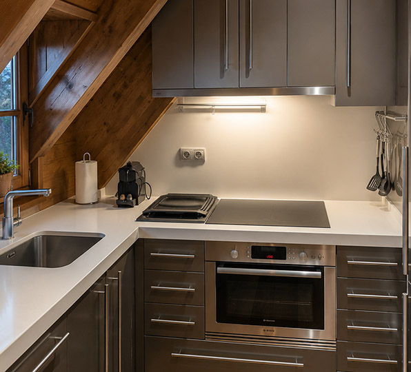 Reforma integral de cocina en una vivienda de montaña del Valle de Arán